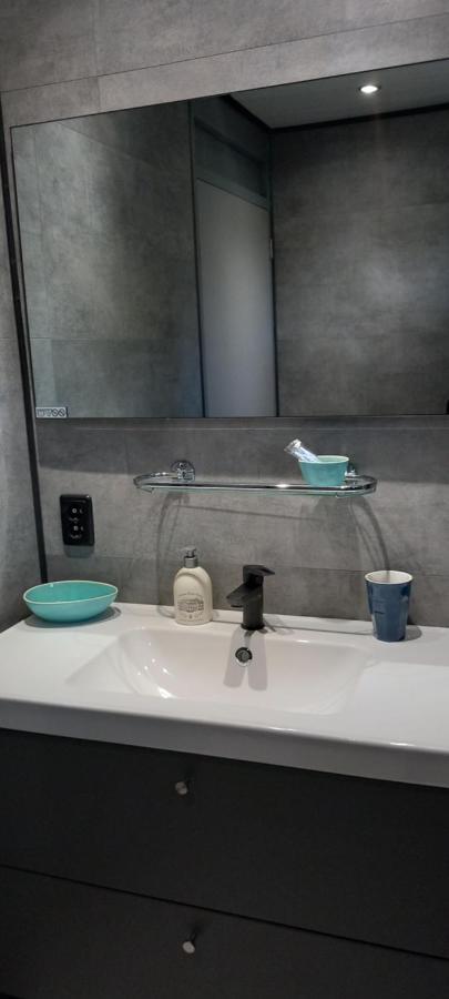Luxe Recreatie Bungalow No 10 Scherpenisse Dış mekan fotoğraf